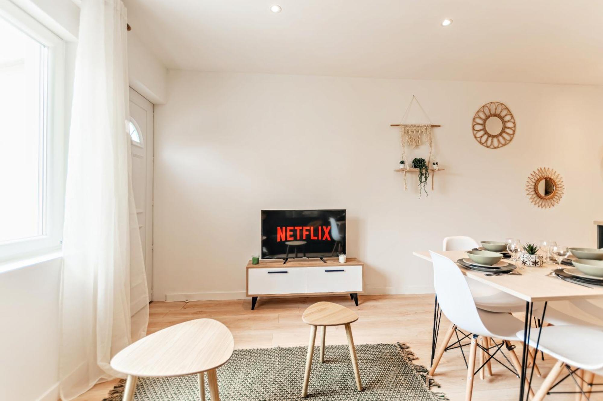 Chez Quentin & Thibaut Apartment Dagneux Exterior photo